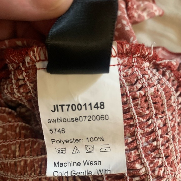 Shein Red Floral Cropped Blouse Size XL - Picture 8 of 8